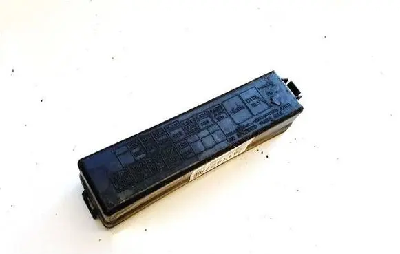 Nissan Micra Fuse box cover AY600