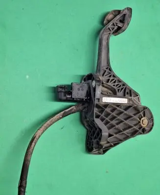 Volkswagen Caddy Clutch master cylinder 1T1721059B