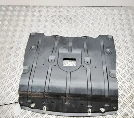 BMW X6 G06 Engine splash shield/under tray 7468803 7424879