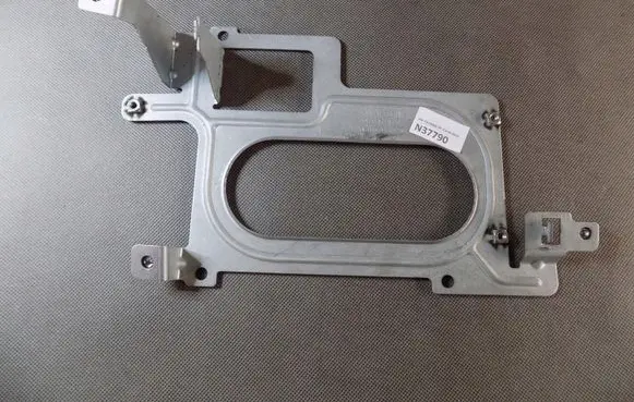 Volkswagen Touareg II Other engine bay part 7P6035317