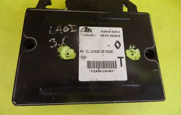 Renault Laguna I ABS control unit/module 06001RE3014