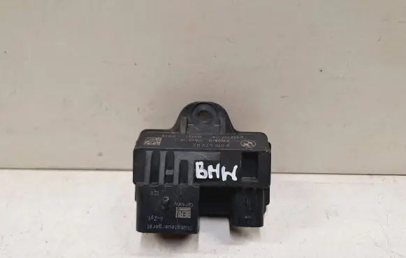 Glow plug pre-heat relay