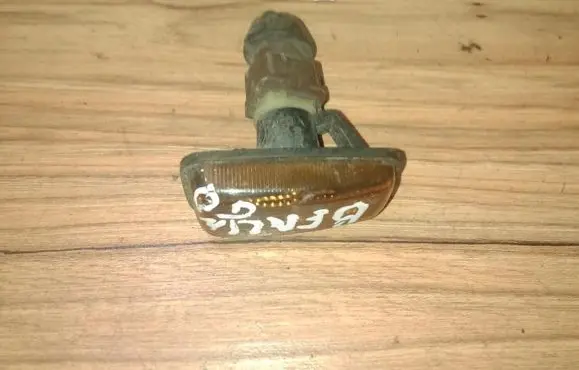 Citroen Berlingo Front fender indicator light