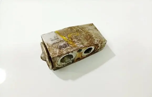 Fiat Freemont Air conditioning (A/C) expansion valve aa4475004100 aa447500-4100