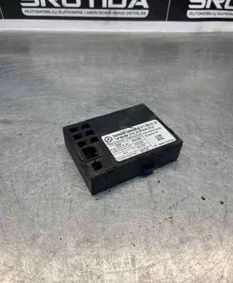 Mercedes-Benz E W211 Gateway control module A2115403145 410213005012