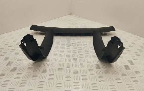 Citroen DS4 Tailgate trim 9688737477 9688737277 9688734977