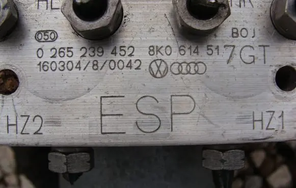 Audi A4 S4 B8 8K ABS Pump 8K0614517 0265239452 0030478Z004