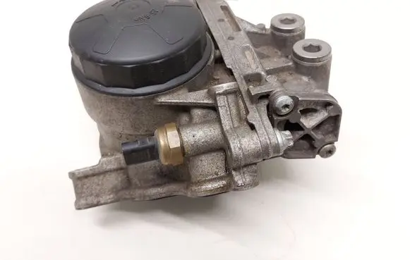 Aiways U5 Oil filter mounting bracket 6740230811 6740230801 76377850