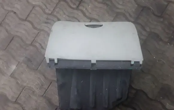 Citroen C5 Glove box 9634298777 28313M