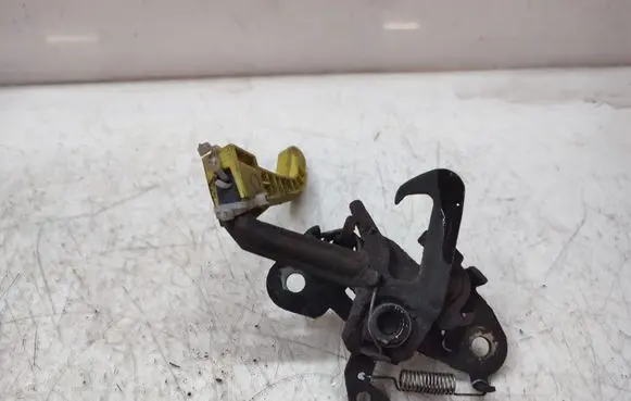 Citroen Berlingo Engine bonnet/hood lock/catch 