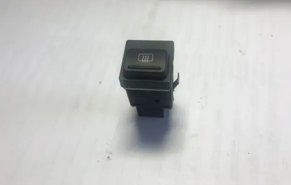 Skoda Fabia Mk2 (5J) Windscreen/window heater switch 5J0959621A