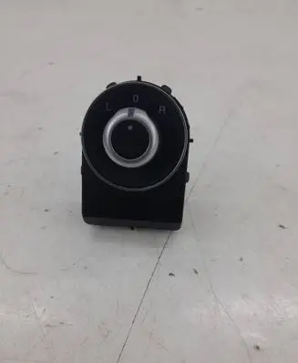 Alfa Romeo Stelvio Wing mirror switch 01561181930