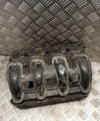 Mercedes-Benz Vito Viano W638 Intake manifold 6110900637