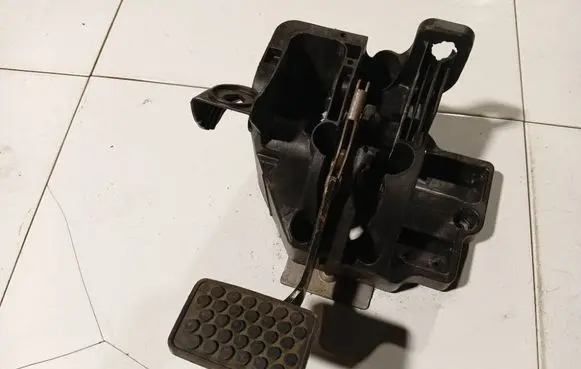 Fiat Bravo Brake pedal 