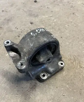 Jeep Grand Cherokee (WJ) Engine mount bracket A6652200116