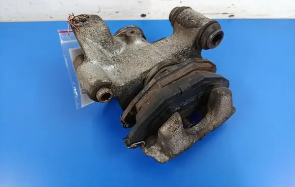 Renault Laguna I Rear brake caliper