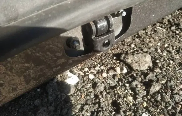 Volvo S80 Rear door check strap stopper