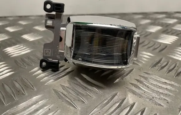 Audi A6 S6 C7 4G Headlight/headlamp bulb 19617702R