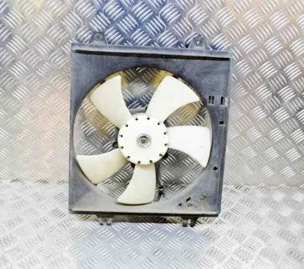 Radiator cooling fan shroud