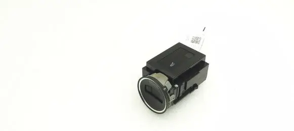 Volkswagen PASSAT B7 Ignition lock 3C0905843AD