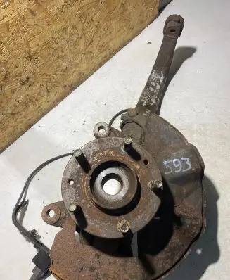 Mazda 6 Front wheel hub