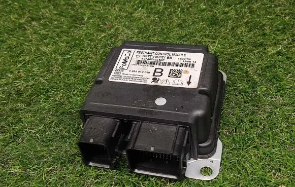 Ford Fusion II Airbag control unit/module DS7T14B321BB 0285012050