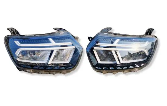 Dacia Duster II Headlight/headlamp 260602465R 260106194R