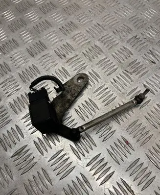 BMW 5 E60 E61 Front height sensor lever 1095697