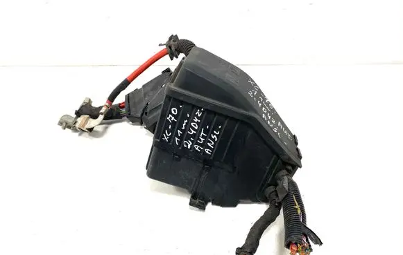 Volvo XC70 Fuse box set 6G9T14A067CA 6G9T14A067 6G9T14A076MB