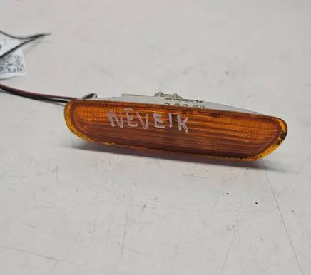 Volvo S40, V40 Front indicator light 