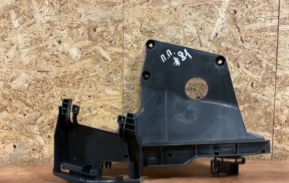 Volvo V70 Front door exterior handle/bracket 30661073