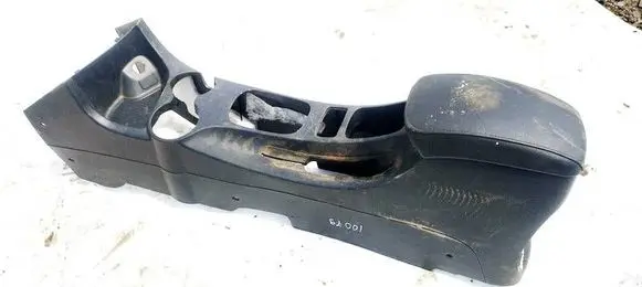 KIA Sportage Armrest 846111E000 84611-1E000
