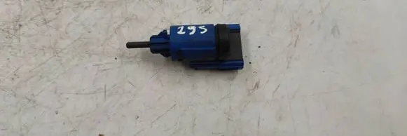 Seat Alhambra (Mk1) Brake pedal sensor switch 1J0927189E 19322002 10297