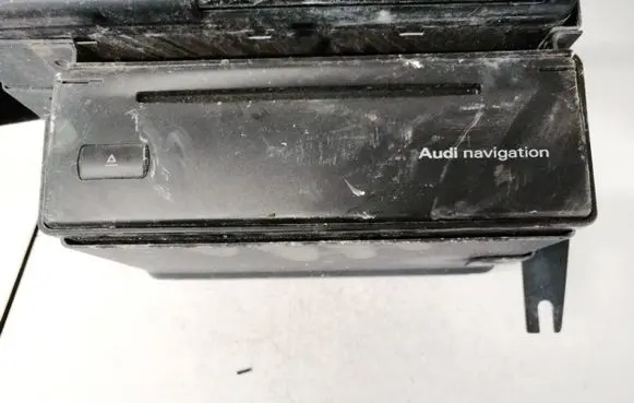 Audi A6 S6 C5 4B Navigation unit CD/DVD player 8618842290