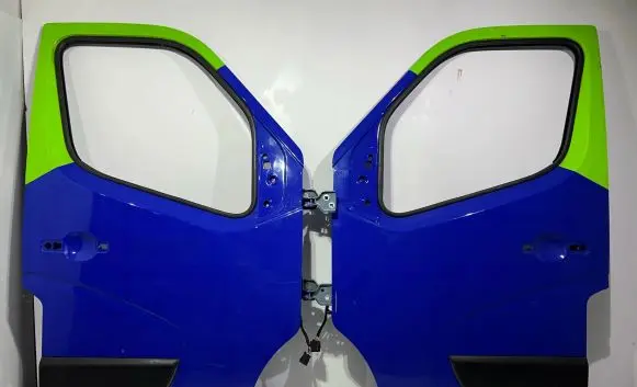 Renault Master III Front door