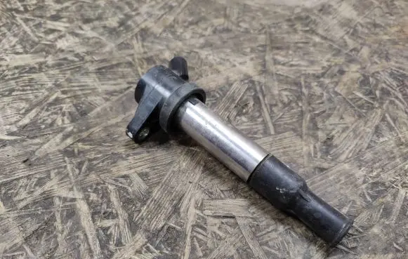 Chevrolet Epica High voltage ignition coil 28063913