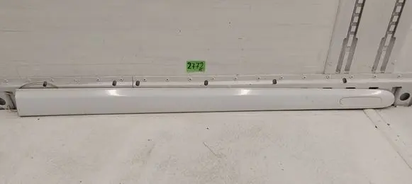Mercedes-Benz Vito Viano W639 Front door trim (molding) A6396900562