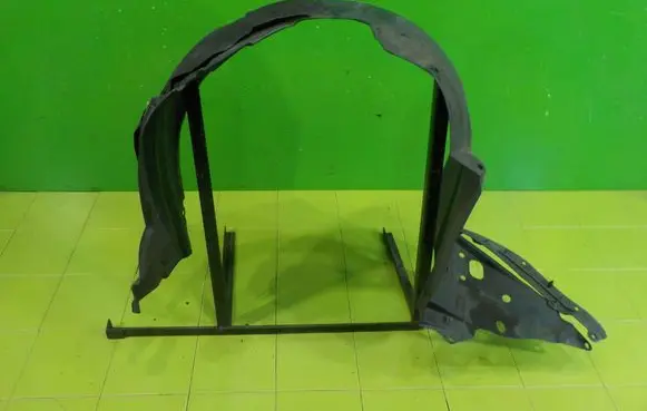Toyota Avensis T270 Front arch 5380605011 XP260