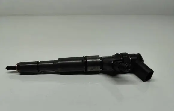BMW 5 E60 E61 Fuel injector 0445110216 AATSBWB T7793836