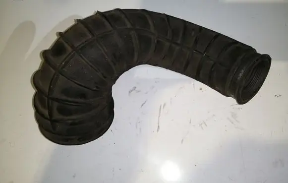 Volvo V70 Intercooler hose/pipe 08634143