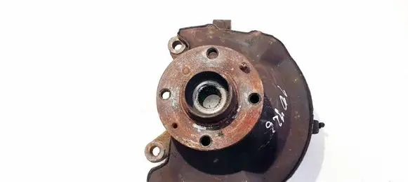 Opel Agila B Front wheel hub 