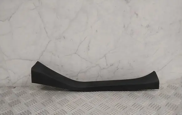 Nissan Leaf II (ZE1) Rear sill trim cover 769B73NL0A