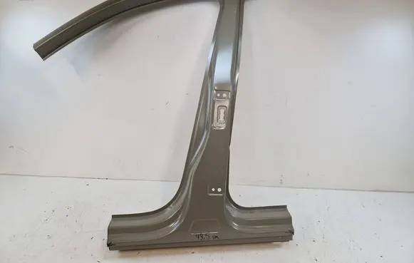 Skoda Karoq Pillar (middle) 