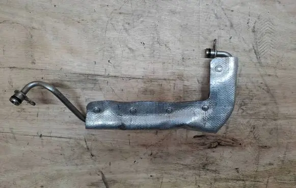 Audi A4 S4 B8 8K Turbo turbocharger oiling pipe/hose 06K145778AD