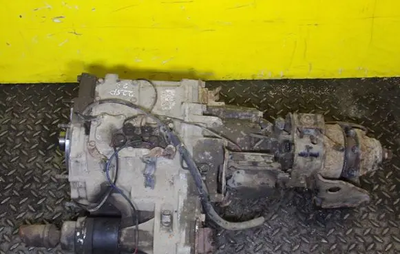 Mitsubishi Pajero Gearbox transfer box case 22SP23