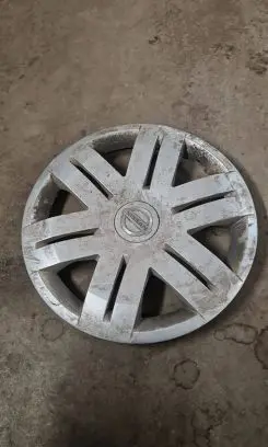 Nissan Primera R16 wheel hub/cap/trim 8200301656 93852538