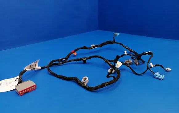 Land Rover Discovery 5 Other wiring loom KY3214B121HA