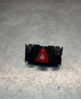 Mercedes-Benz E W210 Hazard light switch 2088200310 71333181