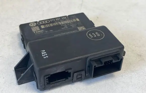 Audi Q5 SQ5 Gateway control module 8T0907468T