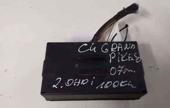 Citroen C4 I Picasso Fuse module 9632229480 97086100